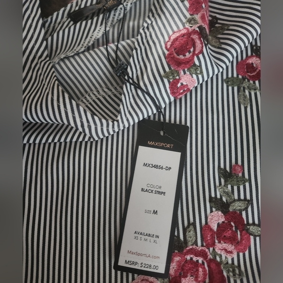 NWT Striped Floral Maxsport V-Neck Blouse Med - Picture 5 of 6